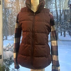 Old Navy Women's Brown Puffer Vest
